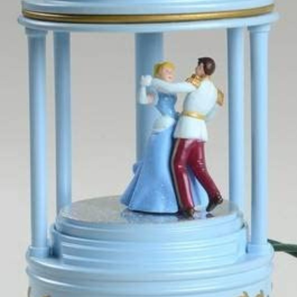Hallmark Keepsake Cinderella At the Ball Light and Motion Ornament